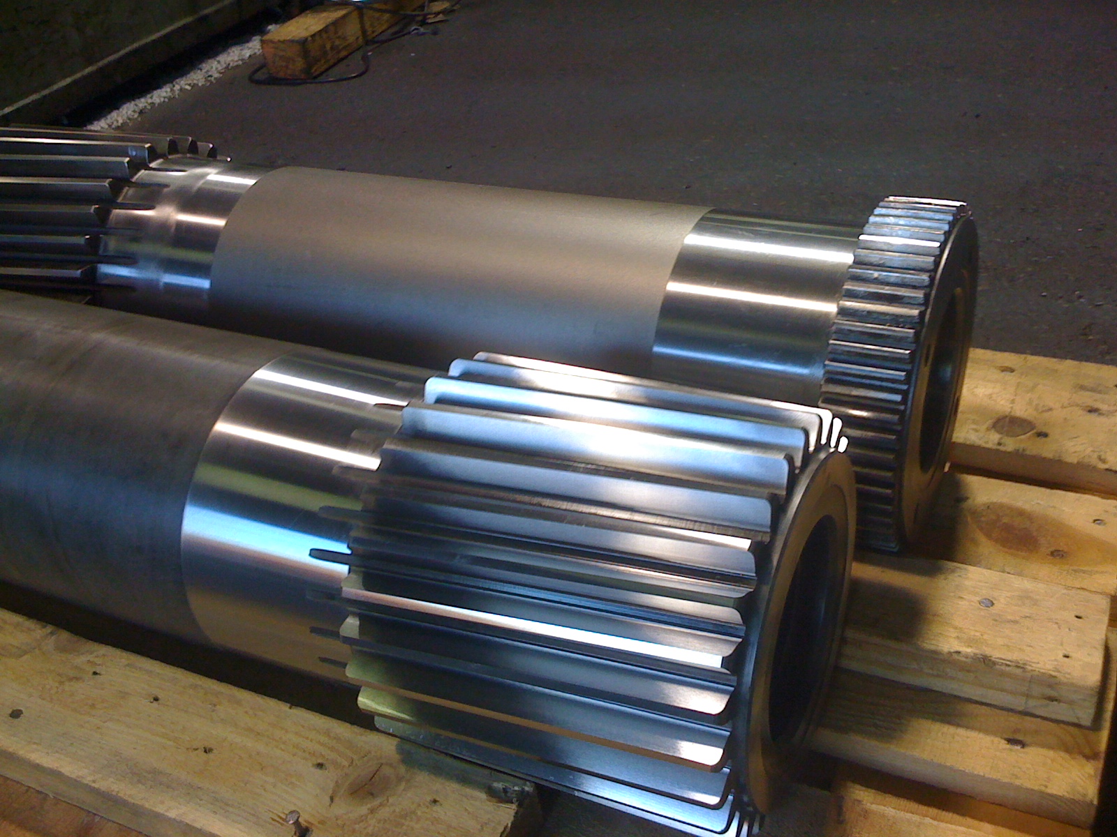 pfauter large helical gear 230.jpg